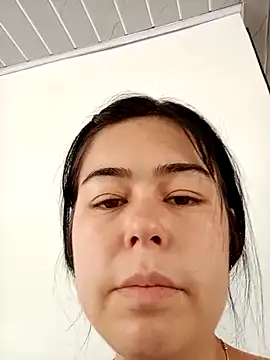 julietaflame online show from 04-22-26, 08:10