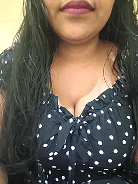 Snapshot of Newragini chatting on 04-23-26, 07:16 Newragini online show from 04-23-26, 07:16