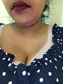Snapshot of Newragini chatting on 05-09-26, 06:57 Newragini online show from 05-09-26, 06:57