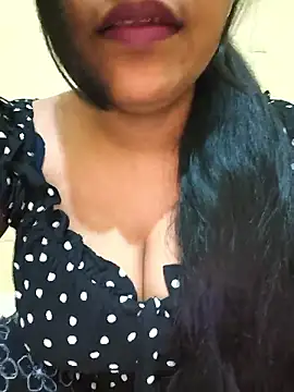 Snapshot of Newragini chatting on 05-26-26, 05:31 Newragini online show from 05-26-26, 05:31
