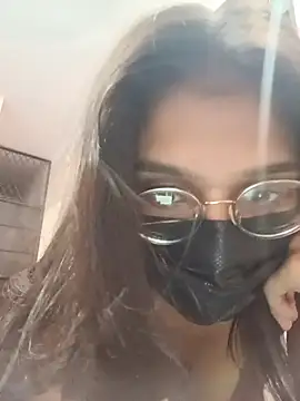 Snapshot of Your_SugarBaby- chatting on 06-03-26, 07:08 Your SugarBaby- online show from 06-03-26, 07:08