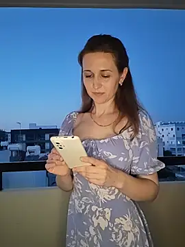 irresistibelle online show from 06-27-26, 05:29