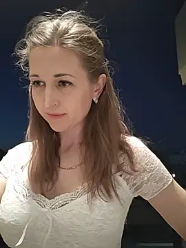 irresistibelle online show from 06-30-26, 05:47