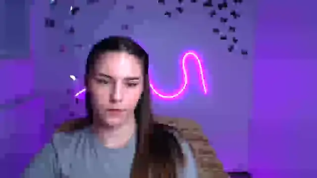 Snapshot of Kyara_ra chatting on 05-19-26, 05:36 Kyara ra online show from 05-19-26, 05:36
