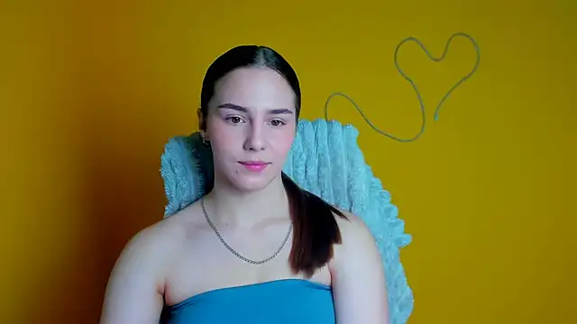 Snapshot of Kyara_ra chatting on 05-22-26, 05:36 Kyara ra online show from 05-22-26, 05:36