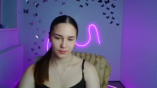 Snapshot of Kyara_ra chatting on 06-21-26, 05:21 Kyara ra online show from 06-21-26, 05:21