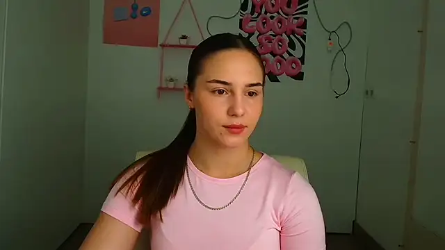 Snapshot of Kyara_ra chatting on 07-08-26, 05:23 Kyara ra online show from 07-08-26, 05:23