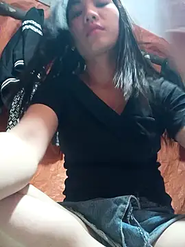 Isabella pusy online show from 05-14-26, 12:12