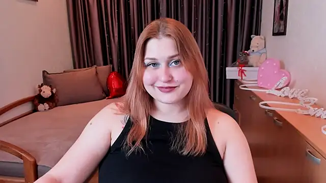 NoraLiin online show from 04-28-26, 07:08