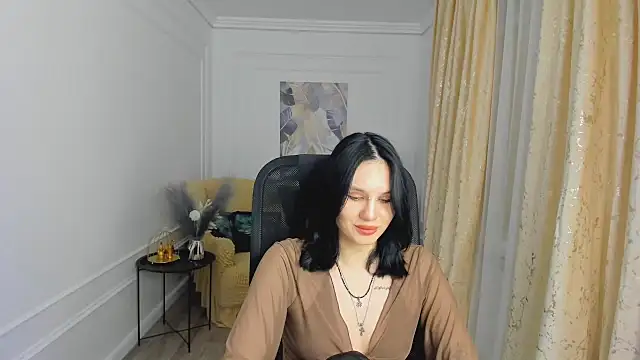 Snapshot of AlicePertim chatting on 06-19-26, 06:34 AlicePertim online show from 06-19-26, 06:34