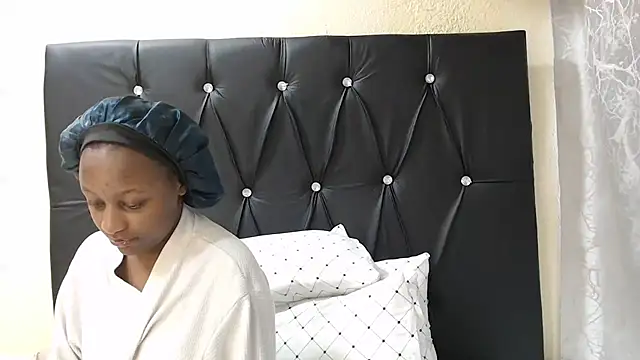 SexyBadGirl20 online show from 05-10-26, 05:23