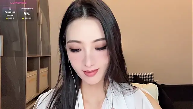 Snapshot of Xixi-mm chatting on 07-13-26, 12:41 Xixi-mm online show from 07-13-26, 12:41