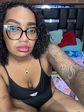 Snapshot of _Piel_Canela chatting on 05-09-26, 02:06 Piel Canela online show from 05-09-26, 02:06