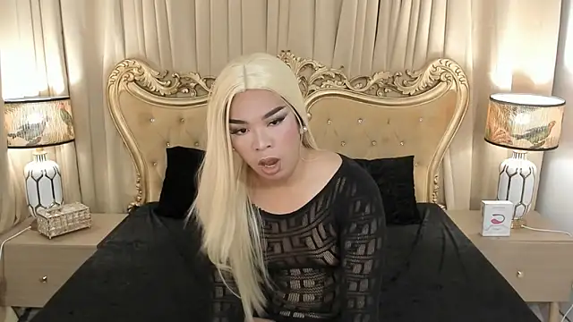 OliviaRoxy online show from 05-26-26, 08:32