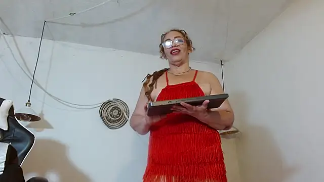 Sweet-Mommy-Milf online show from 05-15-26, 11:56