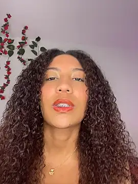 Daphnne Curly online show from 07-05-26, 03:34