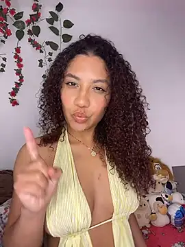 Daphnne Curly online show from 07-22-26, 02:03