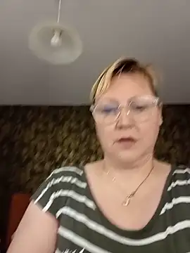 I amVeronicle online show from 05-23-26, 08:07