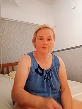 Snapshot of Svetlysvet chatting on 06-29-26, 11:10 Svetlysvet online show from 06-29-26, 11:10