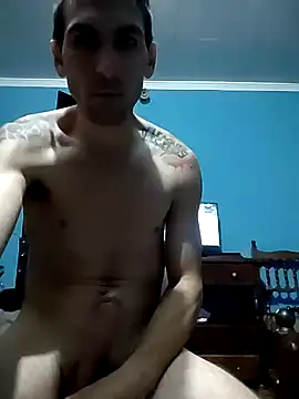 MiltonAndGirls online show from 05-03-26, 03:56