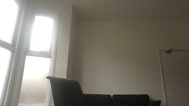 frenchbdmaninlondon online show from 06-08-26, 11:10