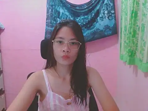 Sweetsexylady19 online show from 05-10-26, 12:54