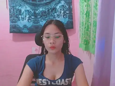 Sweetsexylady19 online show from 06-03-26, 05:54
