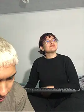 Evaa 02 online show from 06-09-26, 12:06