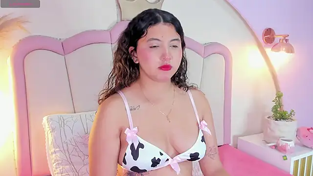 alexa cutte  online show from 07-10-26, 11:13