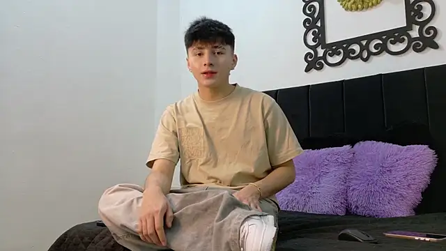 LunayDream online show from 07-24-26, 11:19