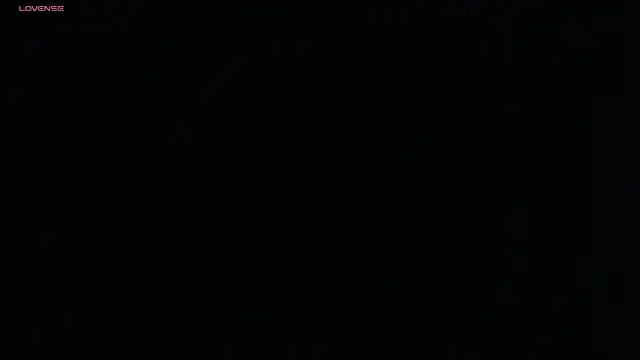 Snapshot of Hecate_doll chatting on 05-10-26, 02:00 Hecate doll online show from 05-10-26, 02:00