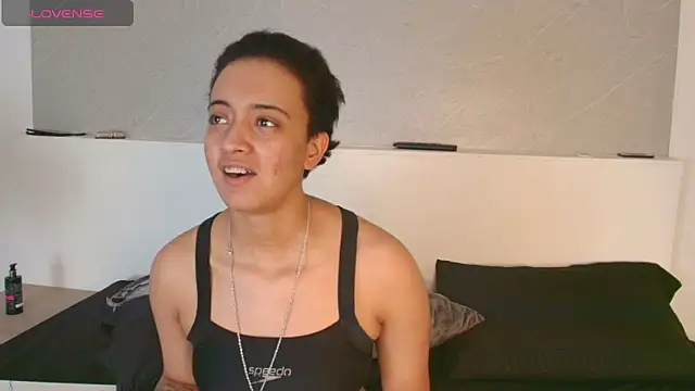 Snapshot of Jhon_and_Karol chatting on 06-12-26, 04:11 Jhon and Karol online show from 06-12-26, 04:11