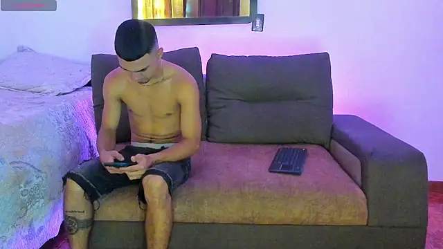 Teo Rave online show from 05-07-26, 04:45
