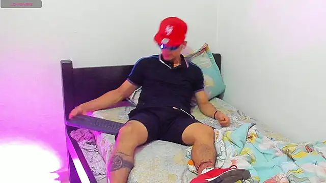 Teo Rave online show from 08-08-26, 02:36