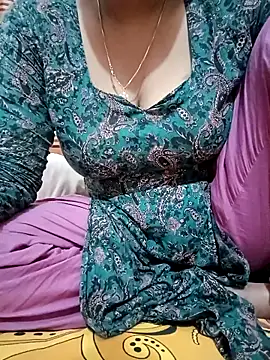 Misty-Meya online show from 05-05-26, 03:47