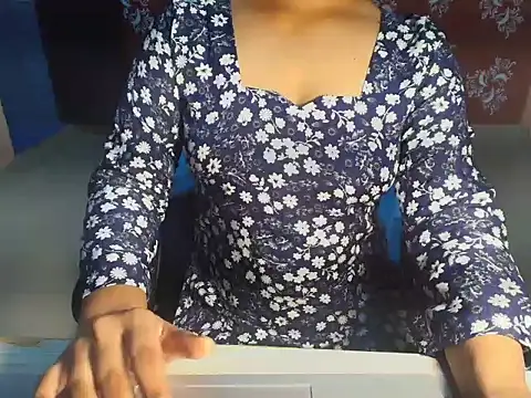 Hotty Girl147 online show from 07-25-26, 08:12