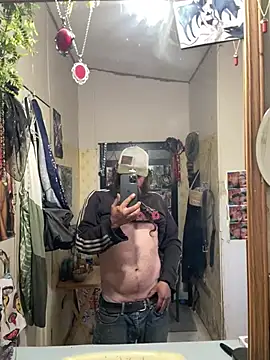 cozzy42 online show from 04-24-26, 12:18