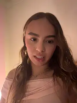 MaelyClaire online show from 04-21-26, 01:42