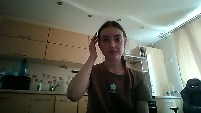 Lisanta online show from 05-04-26, 12:12