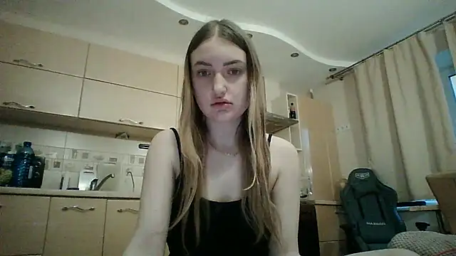 Lisanta online show from 05-05-26, 05:10