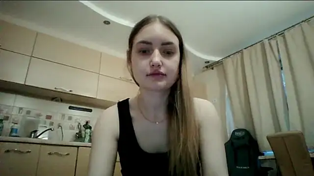 Lisanta online show from 05-12-26, 04:26