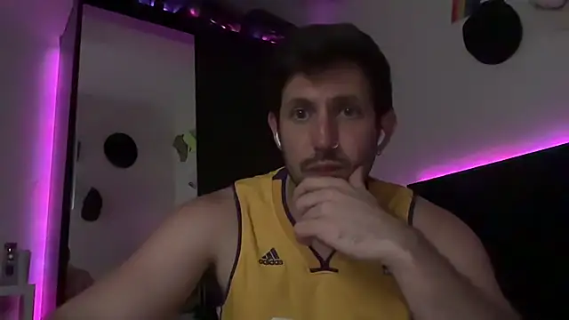 MathiasBellucci online show from 04-23-26, 12:01