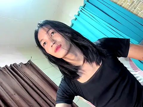 urnaughty kim online show from 06-25-26, 03:39