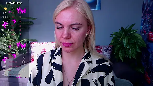 Snapshot of FromRussia chatting on 07-20-26, 01:20 FromRussia online show from 07-20-26, 01:20