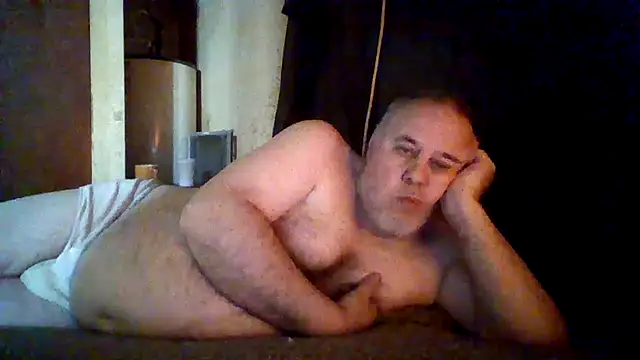 Nightshade1195 online show from 06-11-26, 02:53