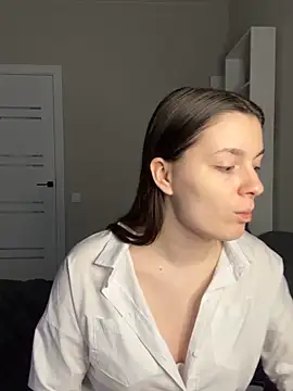 Emmy Boobssss online show from 04-20-26, 03:59