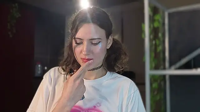 lovergirl4me online show from 04-29-26, 05:30