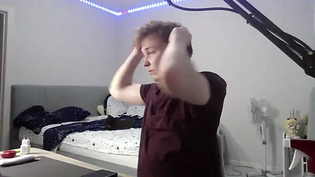 Snapshot of mxmplay chatting on 05-26-26, 04:14 mxmplay online show from 05-26-26, 04:14