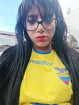 Snapshot of Dayii_sweet chatting on 06-14-26, 08:44 Dayii sweet online show from 06-14-26, 08:44
