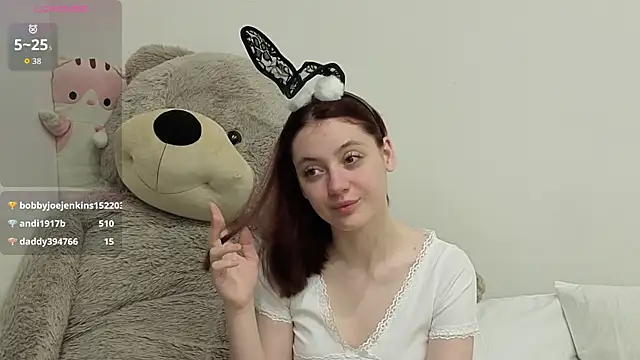 Nikagaze online show from 04-26-26, 05:54